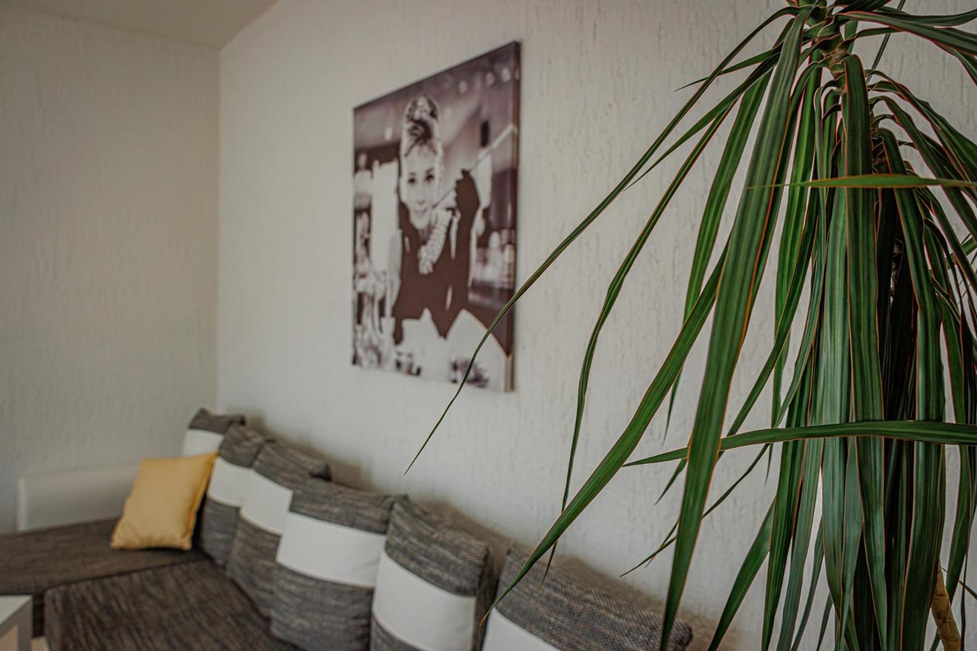 Wohnen Ueber Einem Mediterranen Restaurant,Apartment 2 Oder 3 Leipzig Exteriör bild