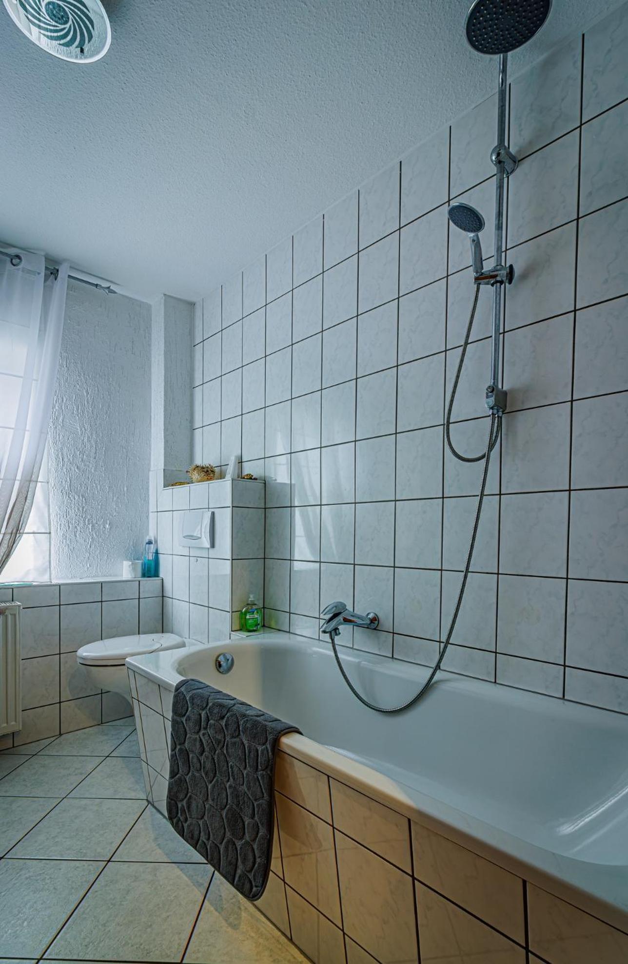 Wohnen Ueber Einem Mediterranen Restaurant,Apartment 2 Oder 3 Leipzig Exteriör bild