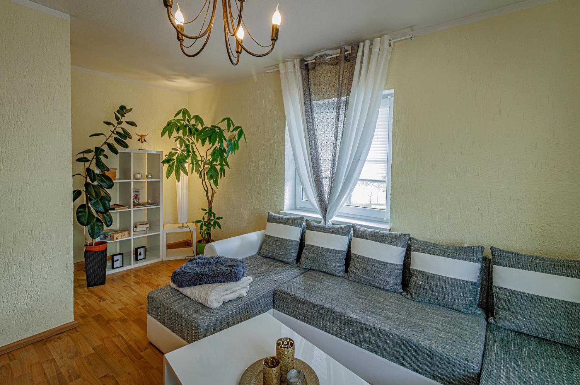 Wohnen Ueber Einem Mediterranen Restaurant,Apartment 2 Oder 3 Leipzig Exteriör bild