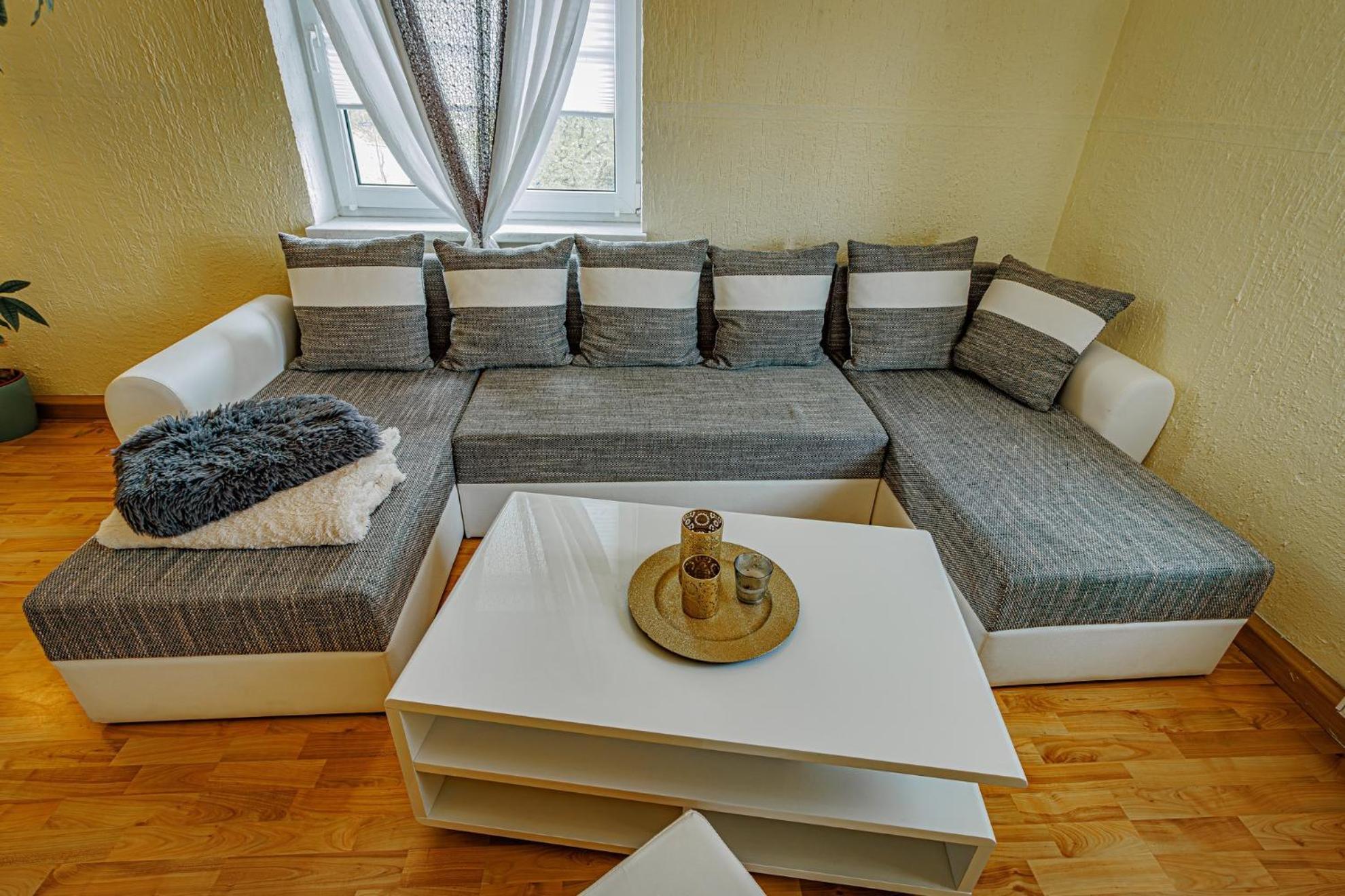 Wohnen Ueber Einem Mediterranen Restaurant,Apartment 2 Oder 3 Leipzig Exteriör bild